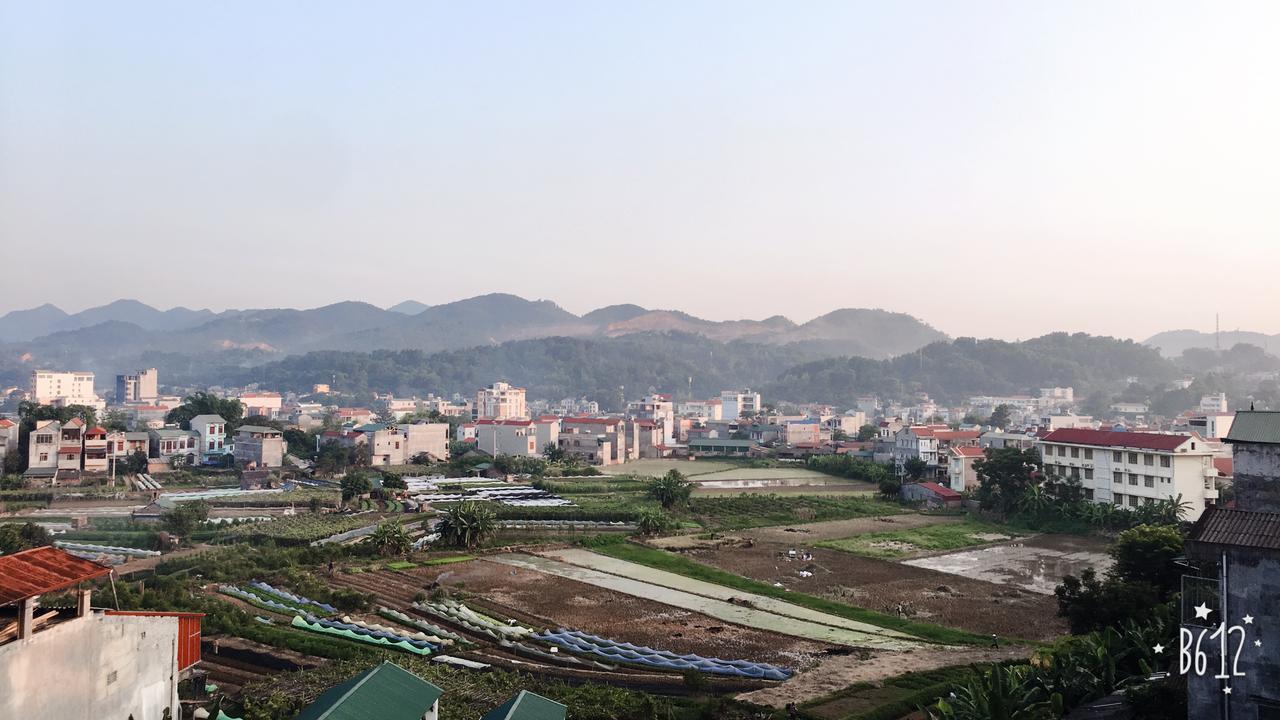 Duong Ha Hotel Cao Bang Zewnętrze zdjęcie